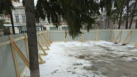 Skandaal mälestusmärgi ümber: Venemaal lammutati küüditatud eestlaste memoriaal