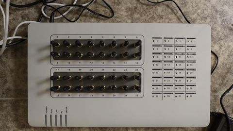 Politsei pidas kinni petukõnedele tehnilist tuge pakkunud noore naise