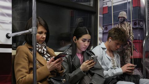 Kreml sunnib suurfirmasid kituma internetipiirangutest mööda hiilivate venelaste peale