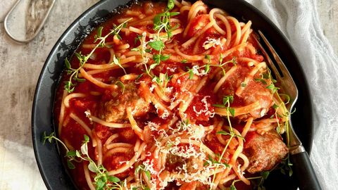 Lihapallidega spagetid teevad kõik sööjad rõõmsaks