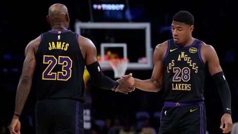 VIDEO ⟩ Dončićit ja teist liidrit tagasi ootav Lakers näib olevat pidurdamatu