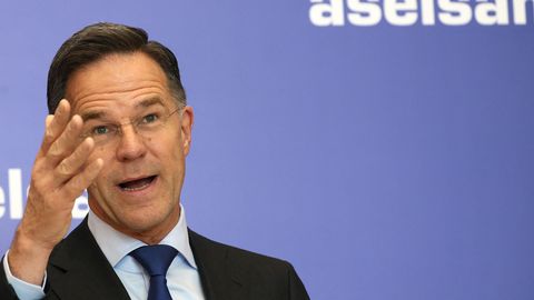 Rutte kutsus üles NATO kaitsetööstust tugevdama