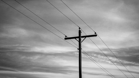EILNE ODAVUS OTSAS ⟩ Elektri kerkivat hinda iseloomustab täna kõva kõikumine