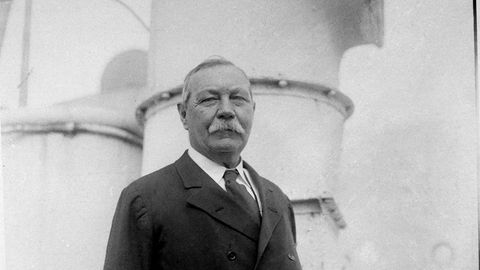 Sherlock Holmesi kogu pärand ilmub esimest korda tervikuna eesti keeles