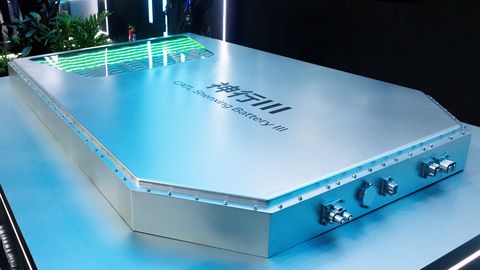 Akuhiiglane lubab revolutsiooni: elektriauto saab laadida piisavalt täis alla nelja minutiga