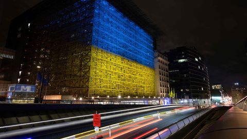 TOPELTLÖÖK ⟩ Euroopa Liit kiitis heaks 90 miljardilise laenu Ukrainale ja järjekordse sanktsioonipaketi