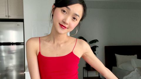 Aasia sisulooja oli paljudele inspiratsiooniks, siis valis ta jälgijate asemel suured rinnad