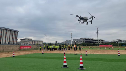Hiinas osatakse nüüd droone lennu ajal mikrolainekimbuga laadida