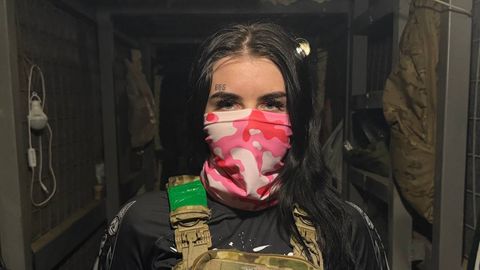 POSTIMEES UKRAINAS ⟩ Tütar läks isaga samasse dessantüksusesse Ukrainat kaitsma