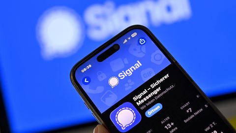 ÜLEVAADE ⟩ Häkkimisrünnak Saksa poliitikute vastu kuulutab lõppu Euroopa ametnike Signali-suhtlusele