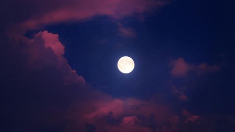 NÄDALAPROGNOOS ⟩ Täiskuu Skorpionis tuleb sügavpuhastav: võib-olla valus, aga vajalik