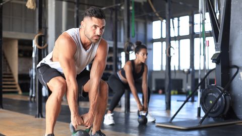 MEHED, ETTEVAATUST ⟩ Need treeningvead võivad viia tõsiste seksuaalprobleemideni