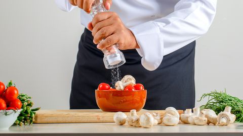 KÕRGE VERERÕHK? ⟩ 15 lihtsat viisi, kuidas seda alandada ilma tablettideta