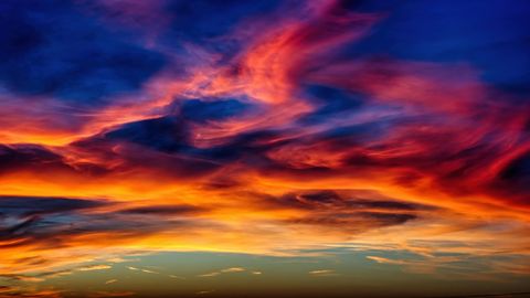 KOSMILINE PEEGELDUS ⟩ 2027. aasta saab olema ühiskonnas murdepunktiks