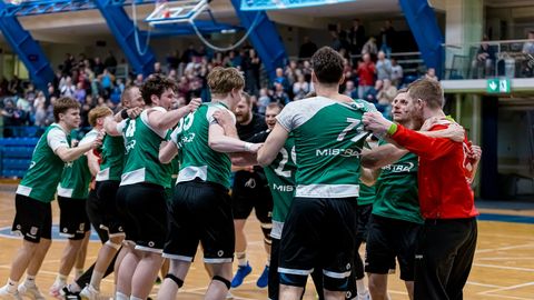 Otsustavas kohtumises Viljandi alistanud Mistra edenes finaali