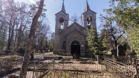 Kaarli kirik tahaks kasutust kabelist vabaneda