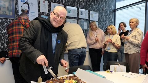 PILDID JA VIDEO ⟩ Igiliikur Raimu Hanson läks pensionile