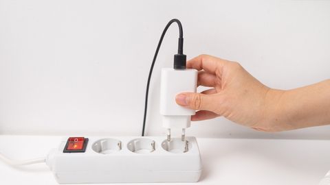 5 energiaõgijat, mis tuleks ööseks välja lülitada