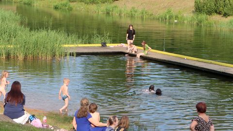 PÄIKSEPAISTELISED FOTOD ⟩ Kuidas on ilm sinu kodukohas? Eestlased naudivad soojakraade täiel rinnal