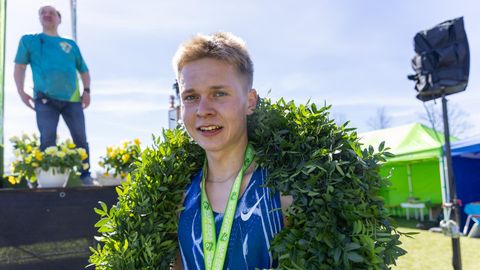 VIDEO ⟩ Esikoht jäi koju