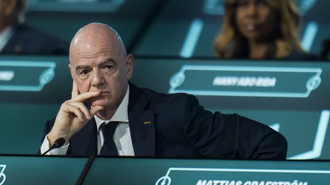 FIFA presidendi kopsakas palk tekitas pahameelt