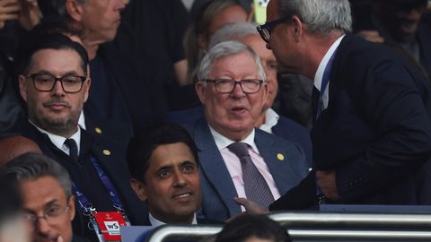 Man Unitedi legend Ferguson viidi staadionilt haiglasse