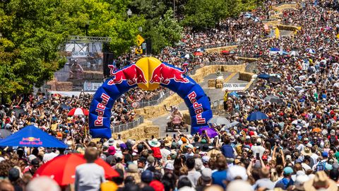 LÄHEB SÕIDUKS! ⟩ Red Bull Soapbox Race Eesti võistlusel tulevad rajale ka Jasmiin Üpraus ja Siim Oskar Hääl