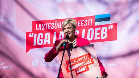 Sotside plaan noorte pereloome ergutamiseks: munarakkude külmutamine, suuremad toetused ja huvihariduse kaart