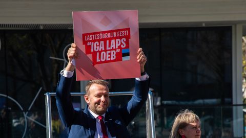 Reitingud: sotsid kaotasid nädalaga toetust