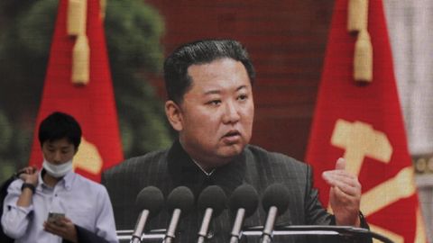 «JÄTKE MEID RAHULE» ⟩ Põhja-Korea eemaldas põhiseadusest viite taasühinemisele