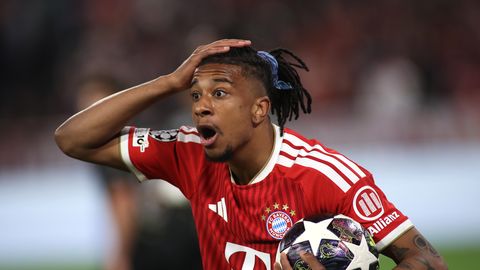 Miks Bayern ei saanud ilmselge käega mängu eest penaltit, aga PSG nädala eest sai?