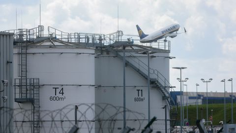 Brüssel murrab pead: kuidas reageerida lennukikütuse kriisile?