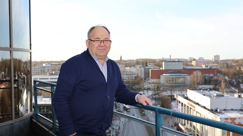 Neinar Seli peaministrile: EOK-d ei saa tembeldada onuheinode vanadekoduks