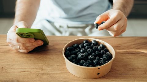 Lihtne nipp näitab, kas mustikad on magusad või hapud