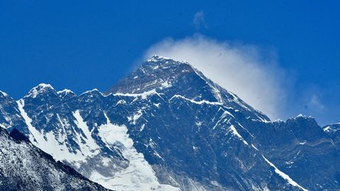 Nepal väljastas Džomolungmale rekordilised 492 ronimisluba