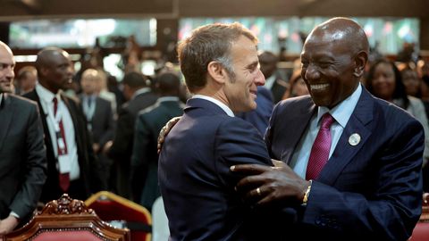 Macron kutsus Nairobi tippkohtumisel publikut korrale