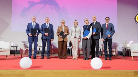 Minister Kallas läheb riigieelarve läbirääkimistele ülikoolidele lubatut nõudma