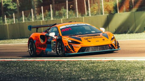 Varem rallit sõitnud Eesti autosportlane osaleb McLareni ringrajasarjas