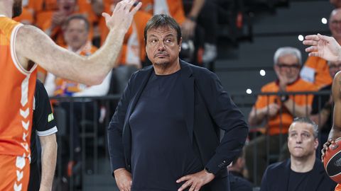 Ajaloolise ketuka saanud Ataman sõimas meedias hoolealuseid ja kohtunikke