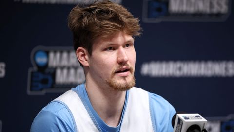 NBA-le keskenduv Henri Veesaar ütles ülikooli miljonitele ei: rahas pole kunagi olnud küsimus