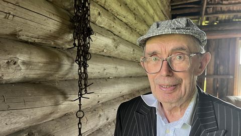 INIMESTEST AEGAMÖÖDA ⟩ Einu Mäepalo. Kõik on mind hoidnud