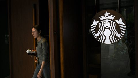 Lõuna-Korea Starbucks vallandas tegevjuhi pärast skandaalset kampaaniat