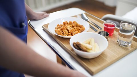 «See teeb patsiendid haigemaks!» USA arstid läksid terviseministriga haiglatoidu pärast tülli