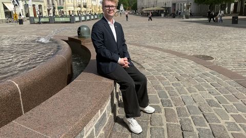 Poliitilise maiguga komisjonikoht pani Tartu noortevolikogu kihama
