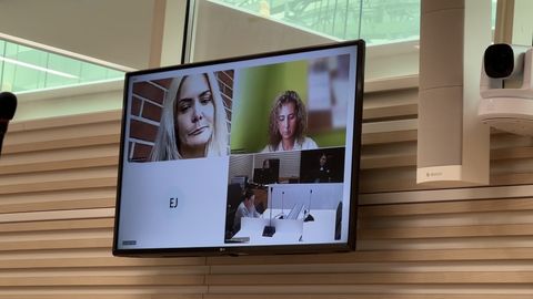 Narkojoobes ringi rallinud tiktokker ColaQueen jäi kohtuotsust kuuldes sõnatuks. «Mul ei ole midagi öelda!»