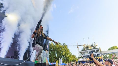 FIFA ühisvaatamine, saun, karaoke ja võitlussport? Vaata, millist meelelahutust Õllesummer tänavu pakub!