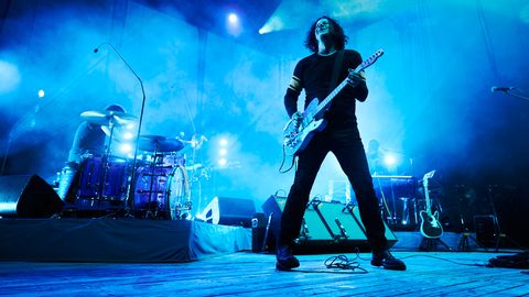 ARVUSTUS ⟩ Jack White tõestas Siguldas, et rock’n’roll pole veel taltsutatud