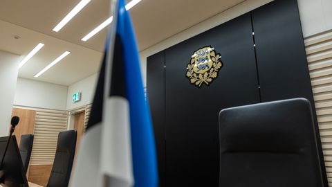 VIDEO ⟩ «Olin nii rahul, et ma talle äigasin!» Menukate öölokaalide endised turvamehed on kohtu all peksmiste ja uimastamiste tõttu