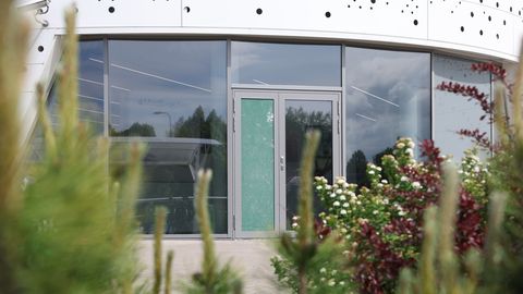 FOTOD ⟩ Pikanäpumehed panid Ülemiste keskusest pihta 50 000 euro eest kaupa