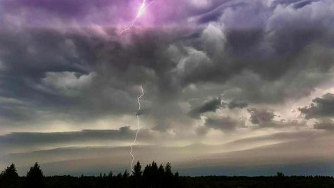 Välgutabamuse saanud inimesi satub haiglasse harva, ohtlikuim tagajärg on südameseiskus